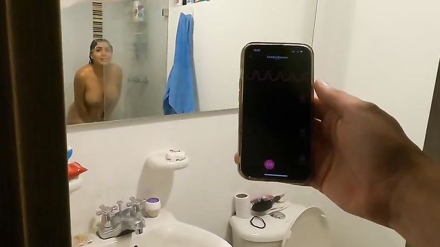 XXX HD: Nasty Slut Gets Driven Wild By Vibrator In Public With Remote Control Boyfriend