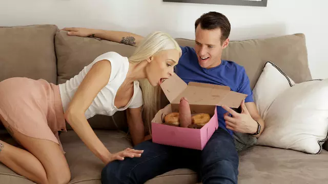 Sister And Brother Sexy Xxxxxx Video - Sister opens donut box and finds brother XXX tool inside prepared for sex |  DaChicky.com