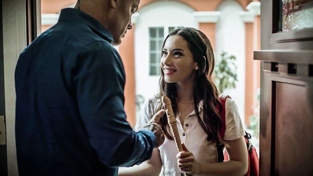 Married man wants to quit XXX affair but teen lover doesn't let do it