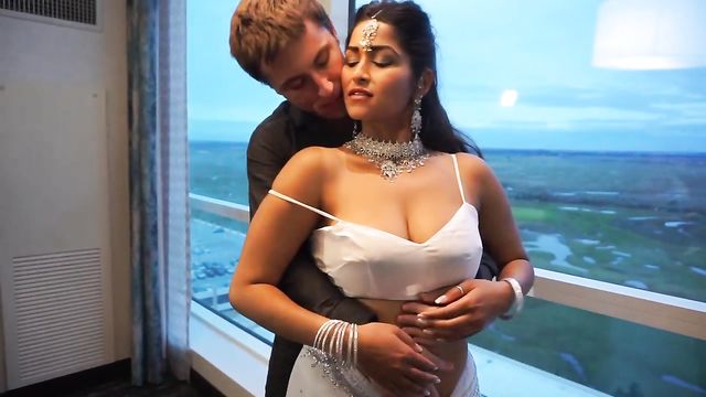 Horny Indian dude seduces and fucks sexy babe  Maya Rati - HD XXX Video